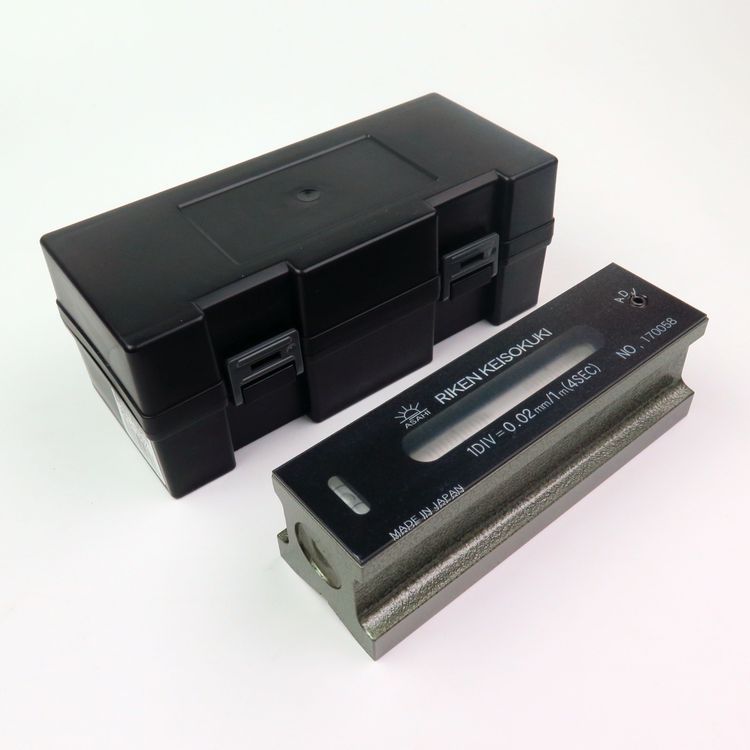 riken日本進(jìn)口理研水平儀RFL-AA1502精密水準儀扁平型 A 級 AA
